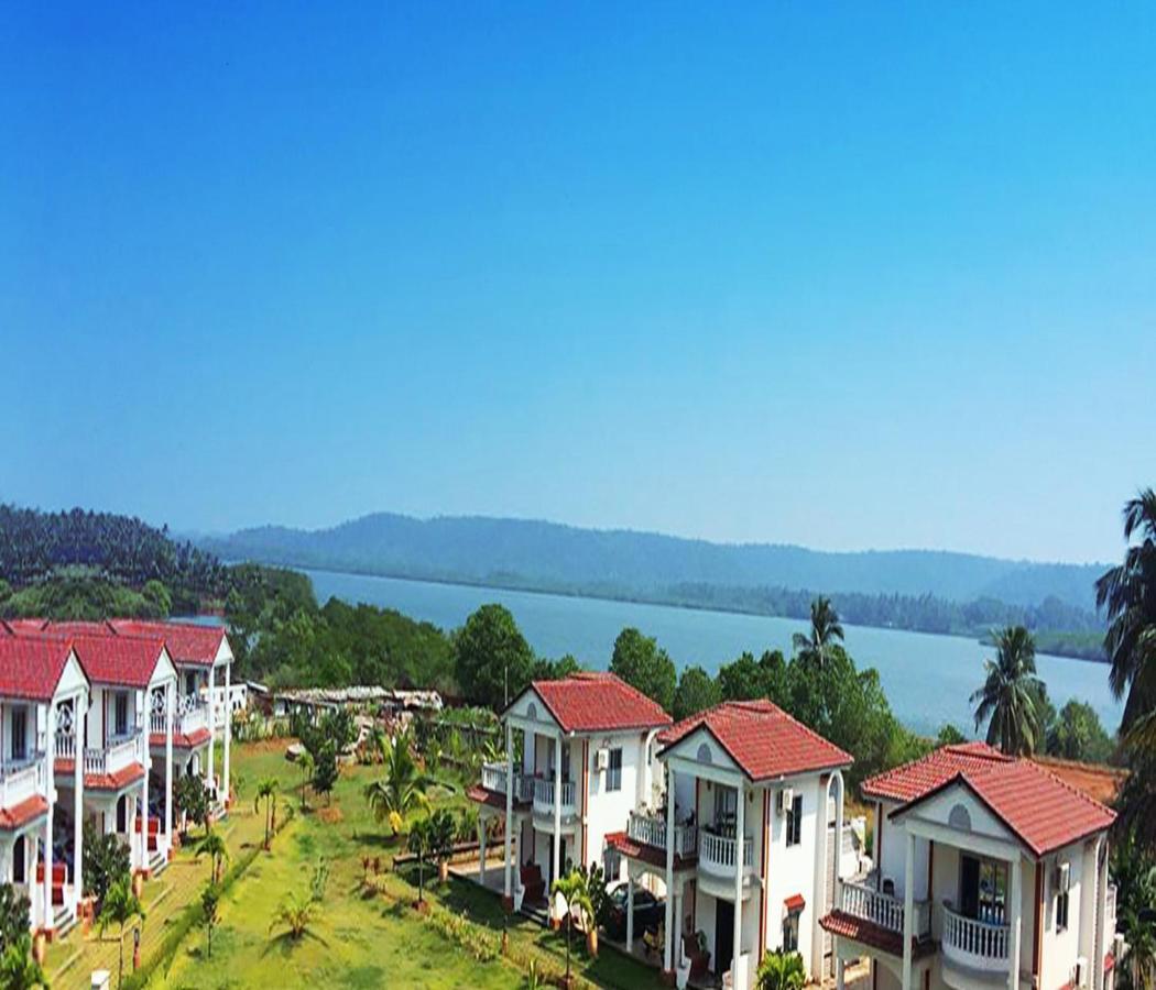Span Suites & Villa 모르짐 외부 사진