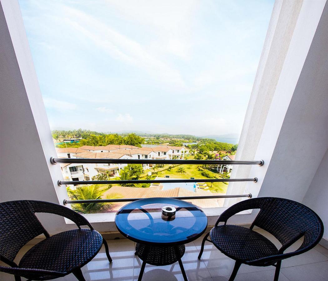 Span Suites & Villa 모르짐 외부 사진
