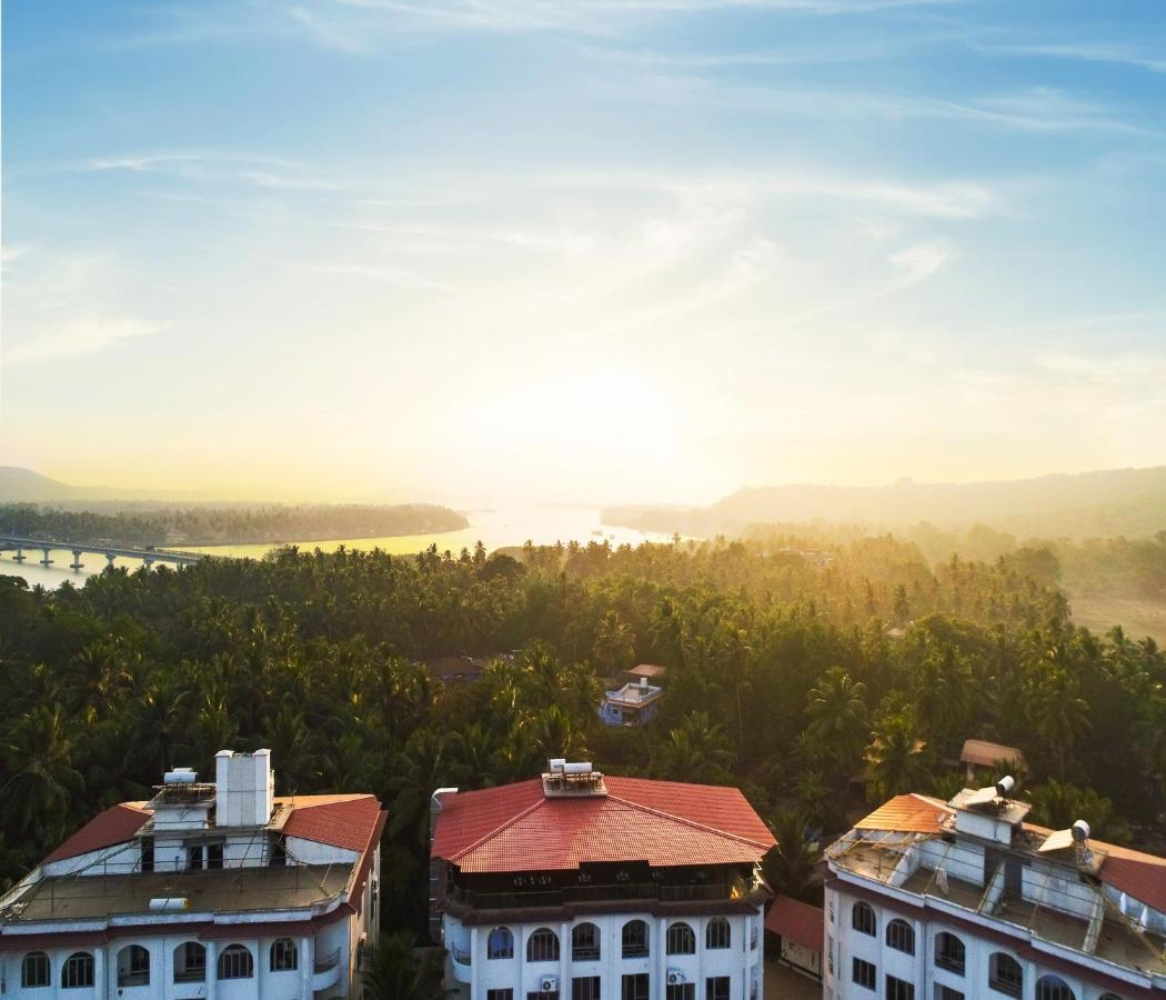 Span Suites & Villa 모르짐 외부 사진